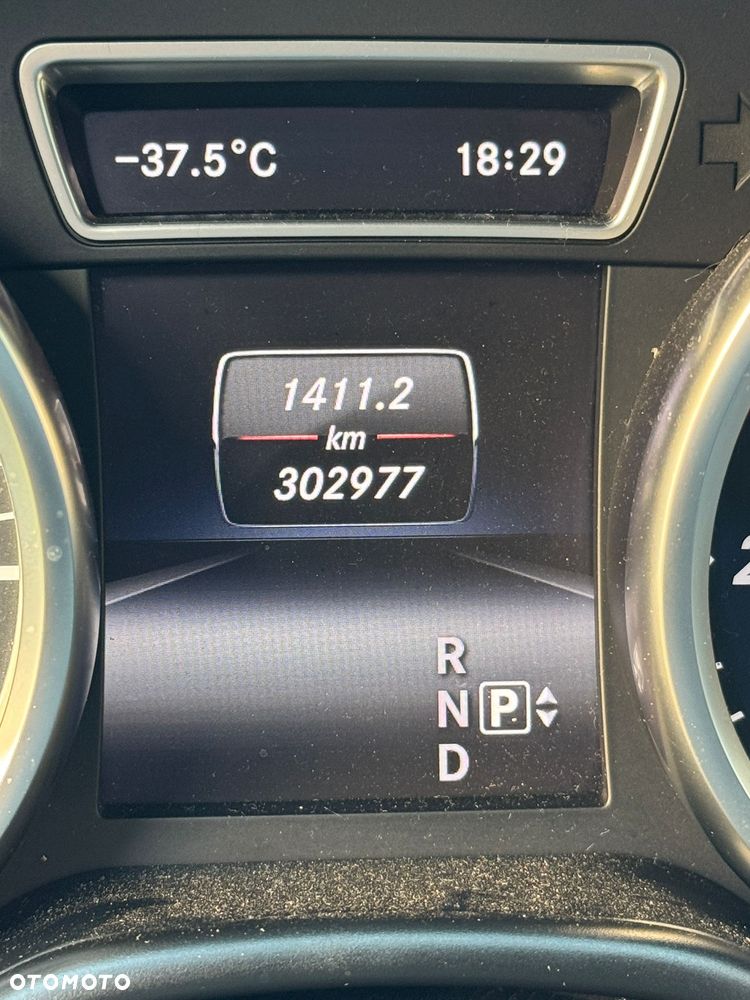 Mercedes-Benz ML 350 BlueTEC 4MATIC 7G-TRONIC Edition 1 - 10