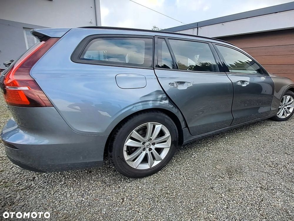 Volvo V60 D4 Geartronic Momentum - 29