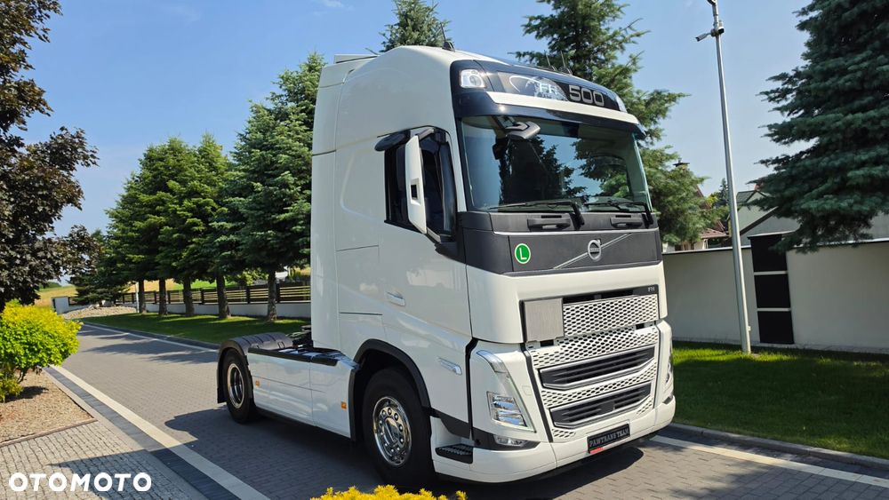 Volvo ///FH///500///2023///JEDYNE  311 TYŚ KM///1 TURBINA///KLIMATYZACJA POSTOJOWA///ZABUDOWY MIĘDZYOSIOWE/// VIRTUAL COCPIT///TABLET///KAMERA///STAN  BARDZO DOBRY - 5