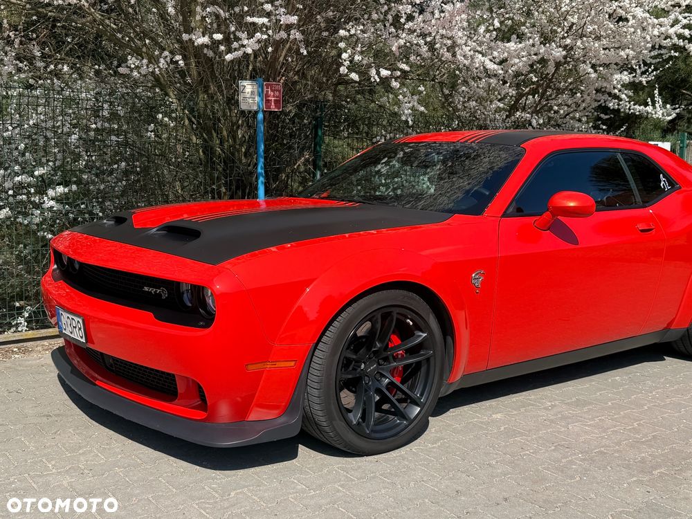 Dodge Challenger 6.2 Hellcat Widebody - 18