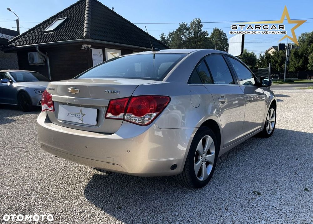Chevrolet Cruze - 5