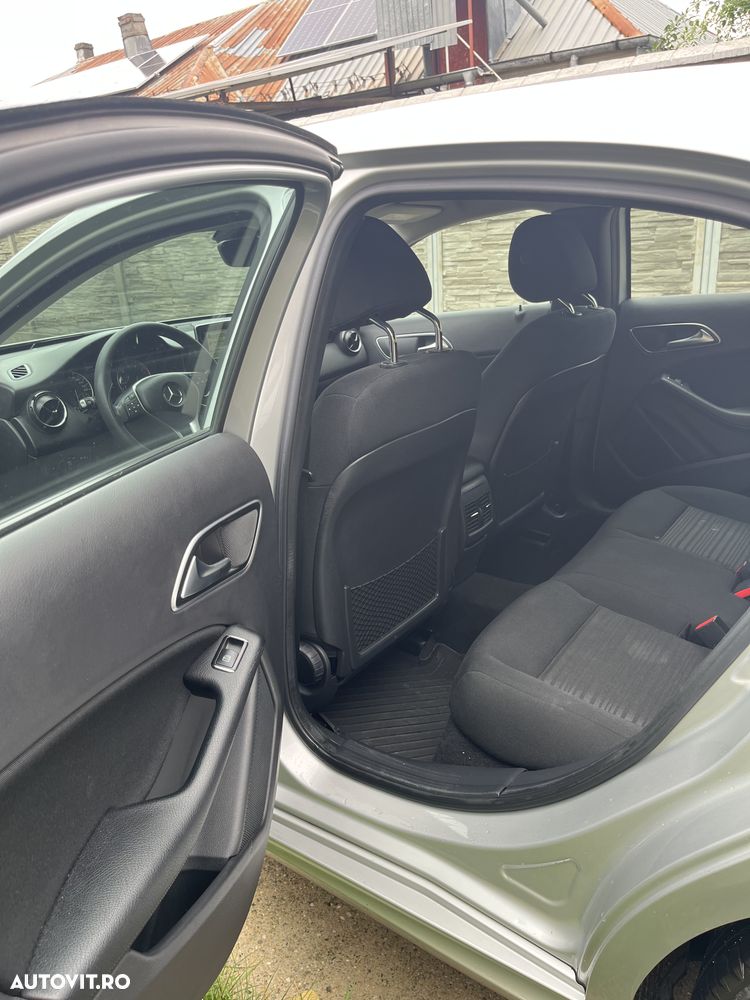 Mercedes-Benz A 180 - 8