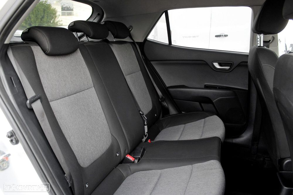 Kia Stonic 1.2 Dynamic - 22