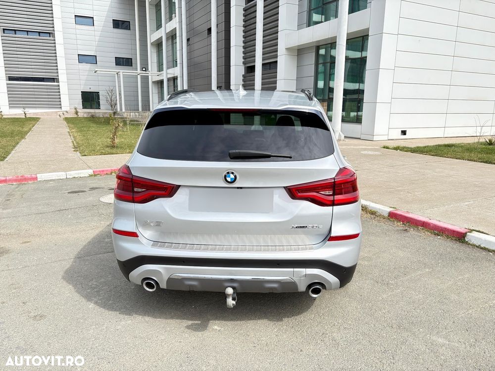 BMW X3 xDrive30e Aut. Luxury Line - 4