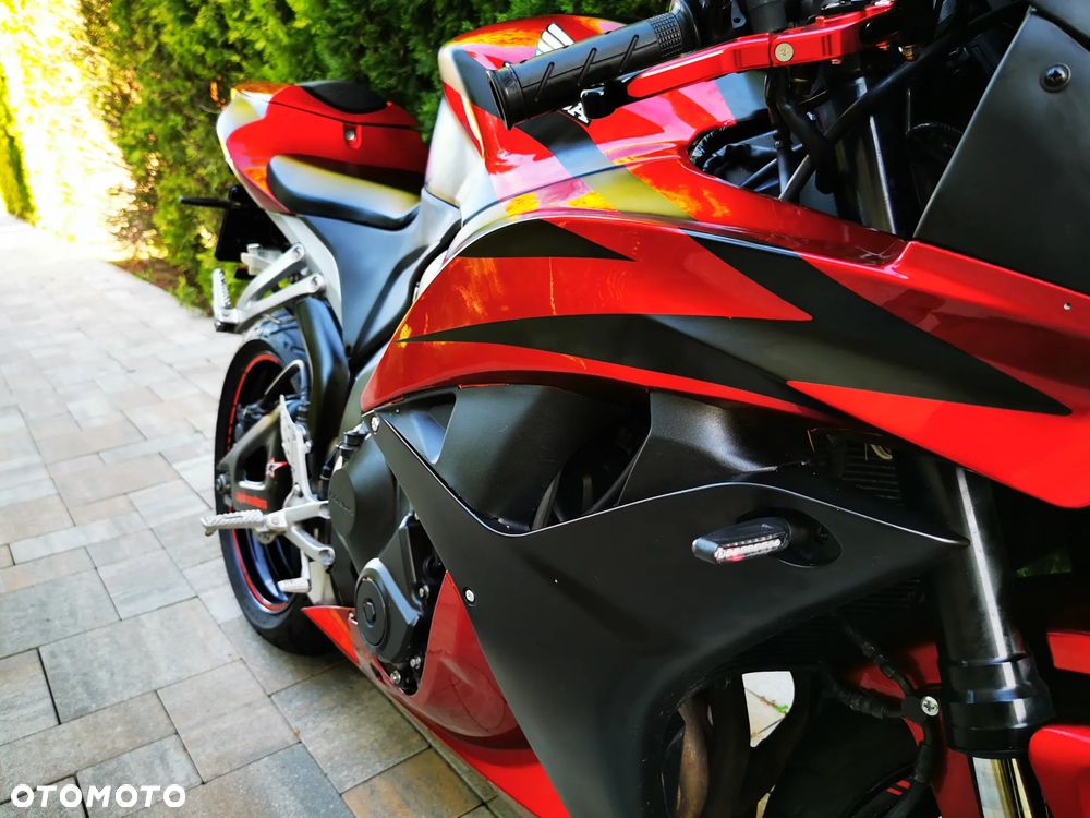 Honda CBR - 15