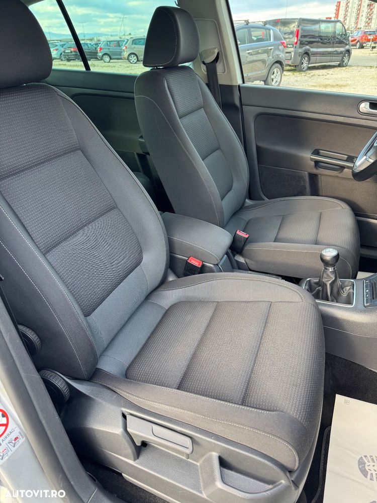 Volkswagen Golf Plus 1.2 TSI Comfortline - 12