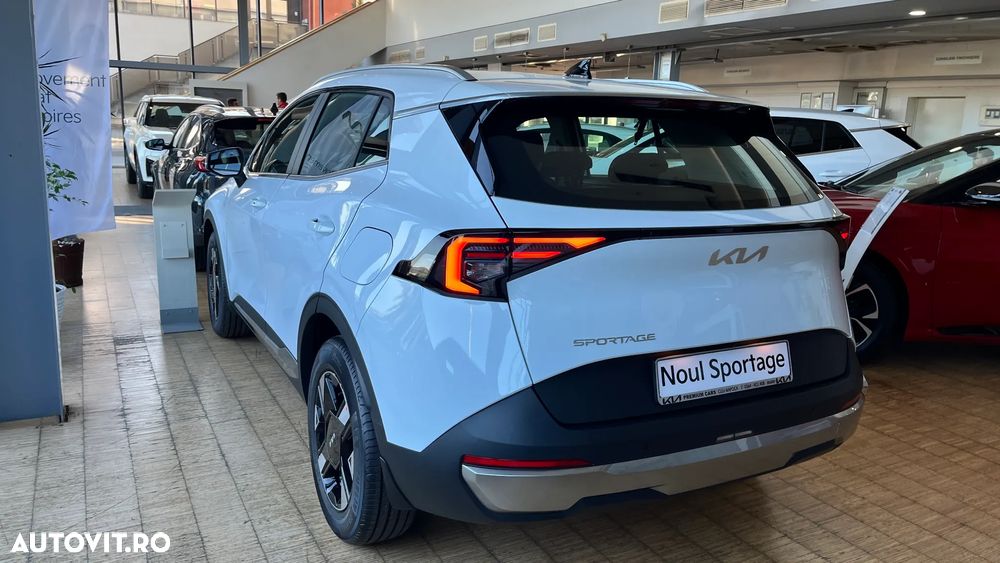 Kia Sportage 1.6 T-GDI 6MT 4x2 Urban - 4