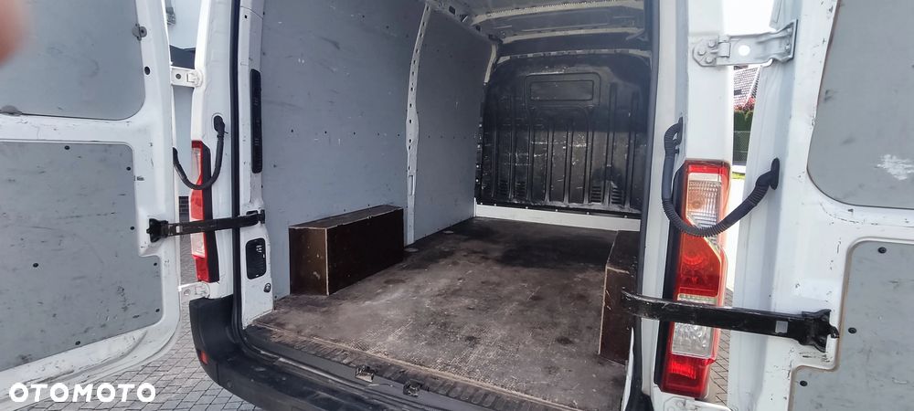 Renault Master L2H2 - 32