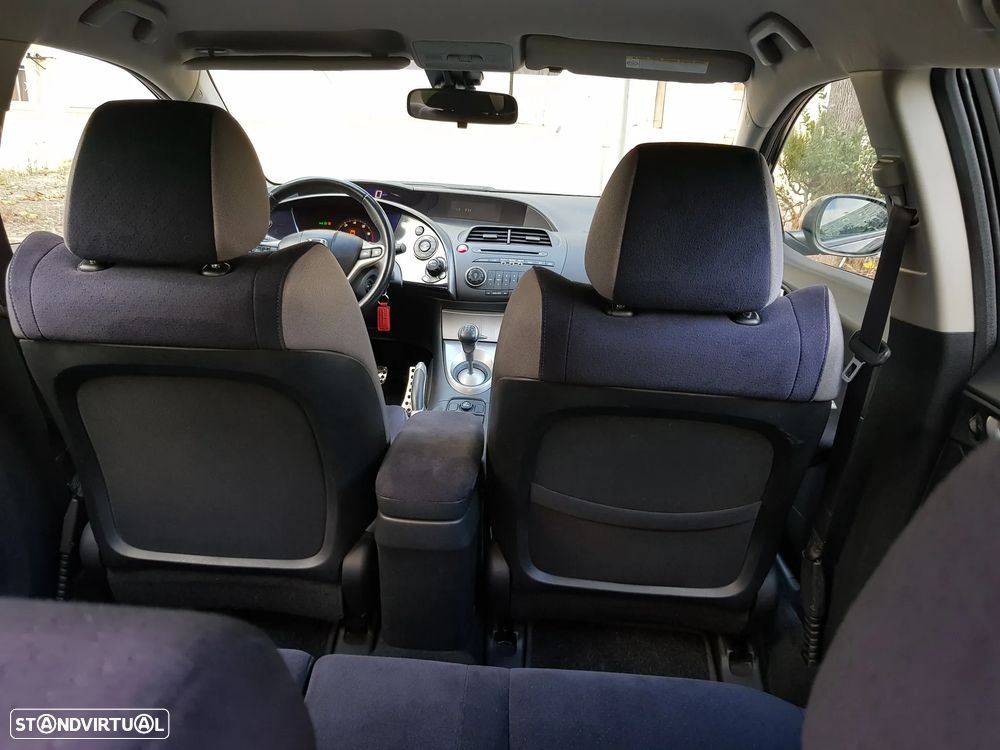 Honda Civic 1.8 Sport - 44