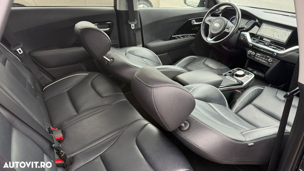 Kia Niro - 12