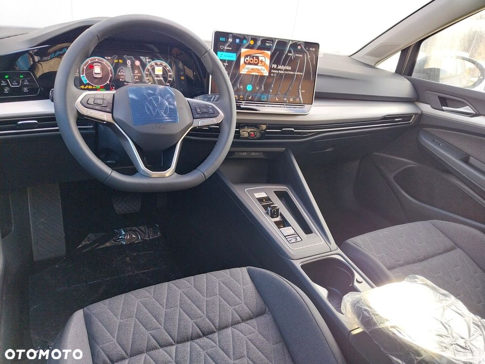 Volkswagen Golf 1.5 eTSI mHEV Life Plus DSG - 11