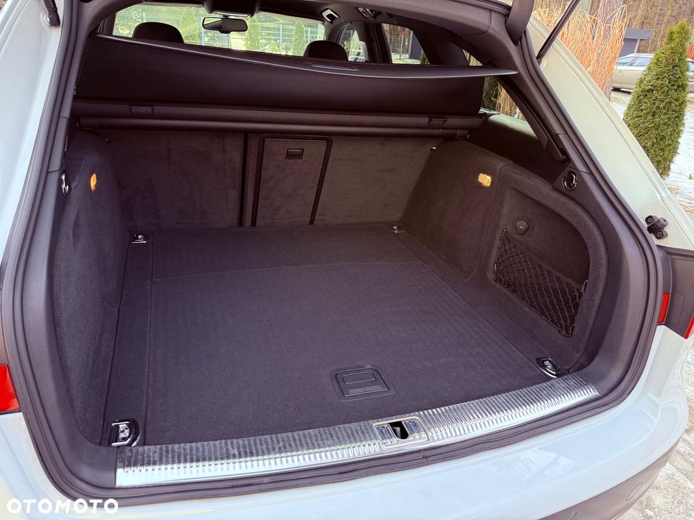 Audi A4 Allroad 2.0 TDI DPF S tronic - 13