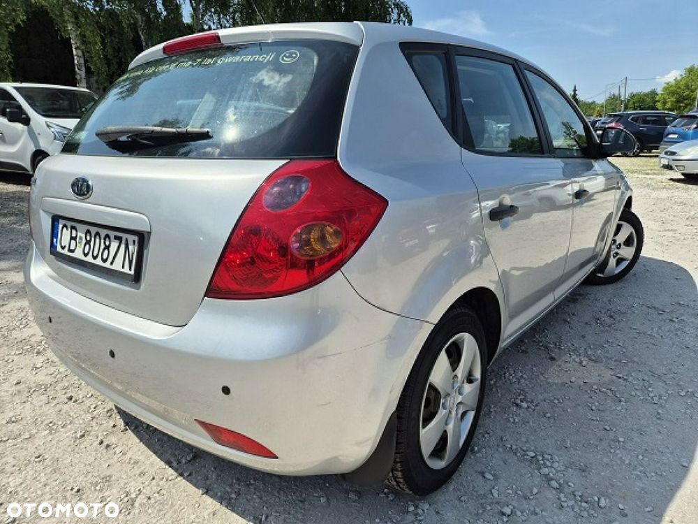 Kia Ceed - 2