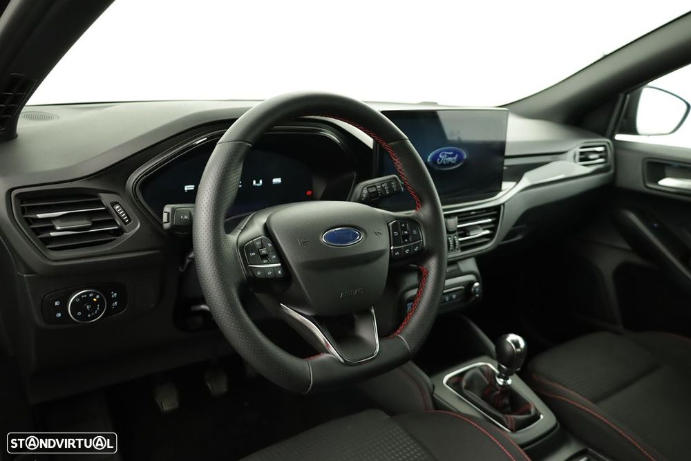 Ford Focus 1.0 EcoBoost MHEV ST-Line X - 7