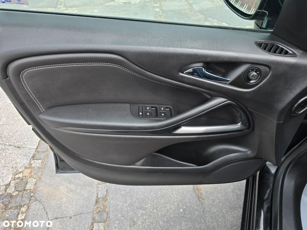 Opel Zafira 2.0 D (CDTI ecoFLEX) Start/Stop Innovation - 29