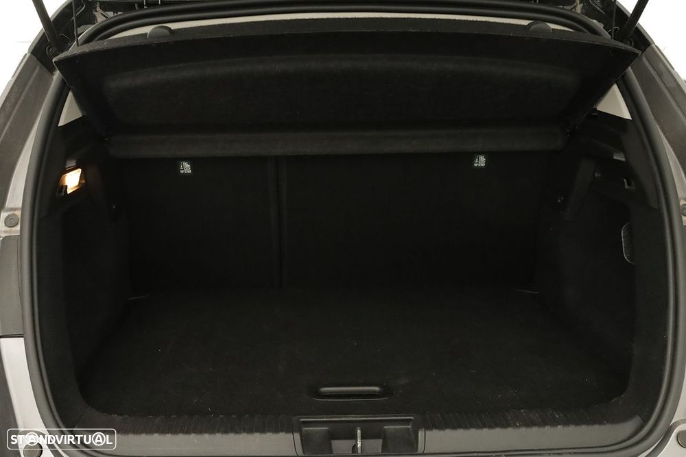 Renault Captur 1.0 TCe Techno Bi-Fuel - 26