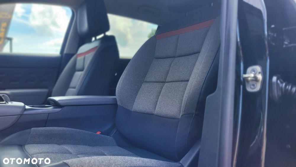Citroën C5 Aircross 225 e.EAT8 SHINE PACK - 24