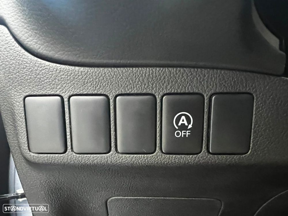 Mitsubishi Outlander 2.2 DI-D Intense+ - 32