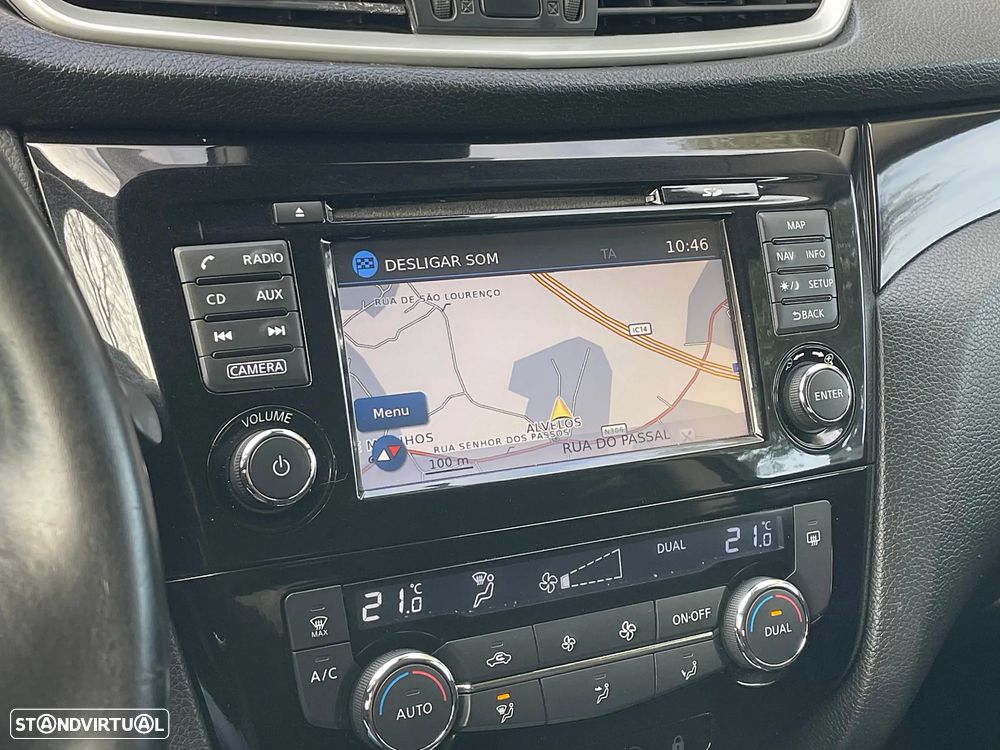 Nissan Qashqai 1.5 dCi N-Connecta 18 - 22