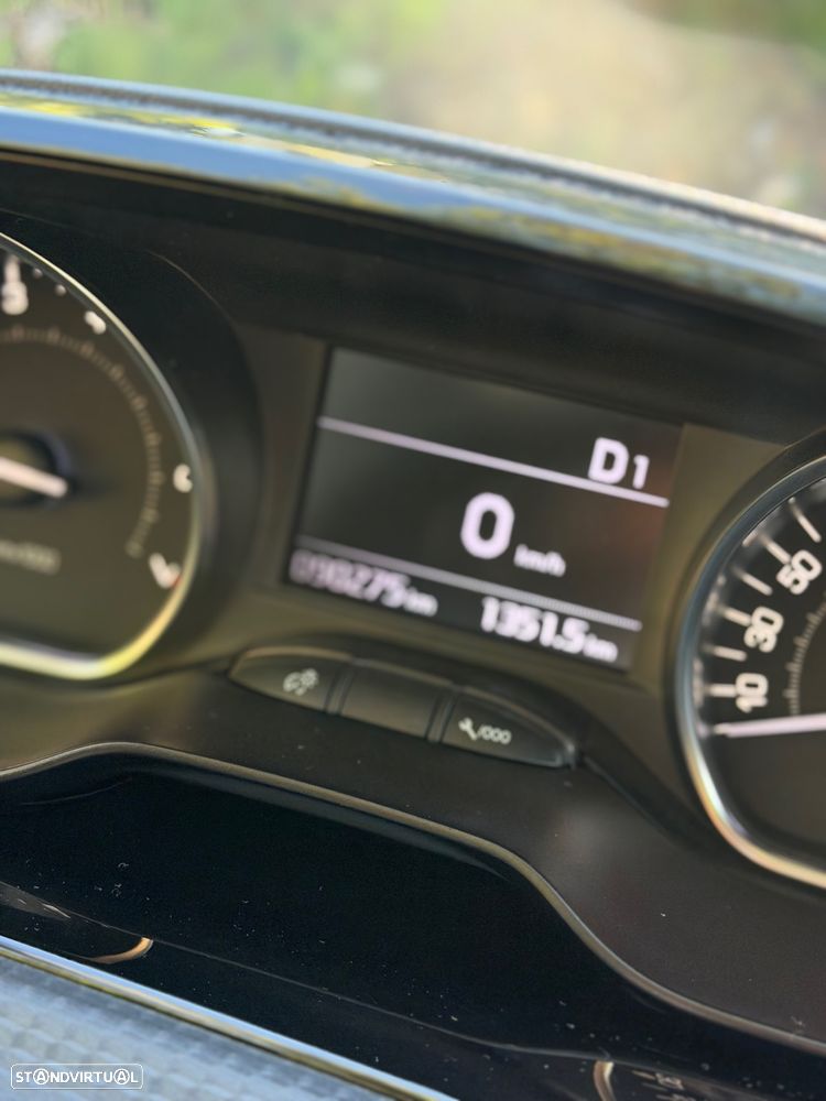 Peugeot 208 1.2 PureTech Allure EAT6 - 16