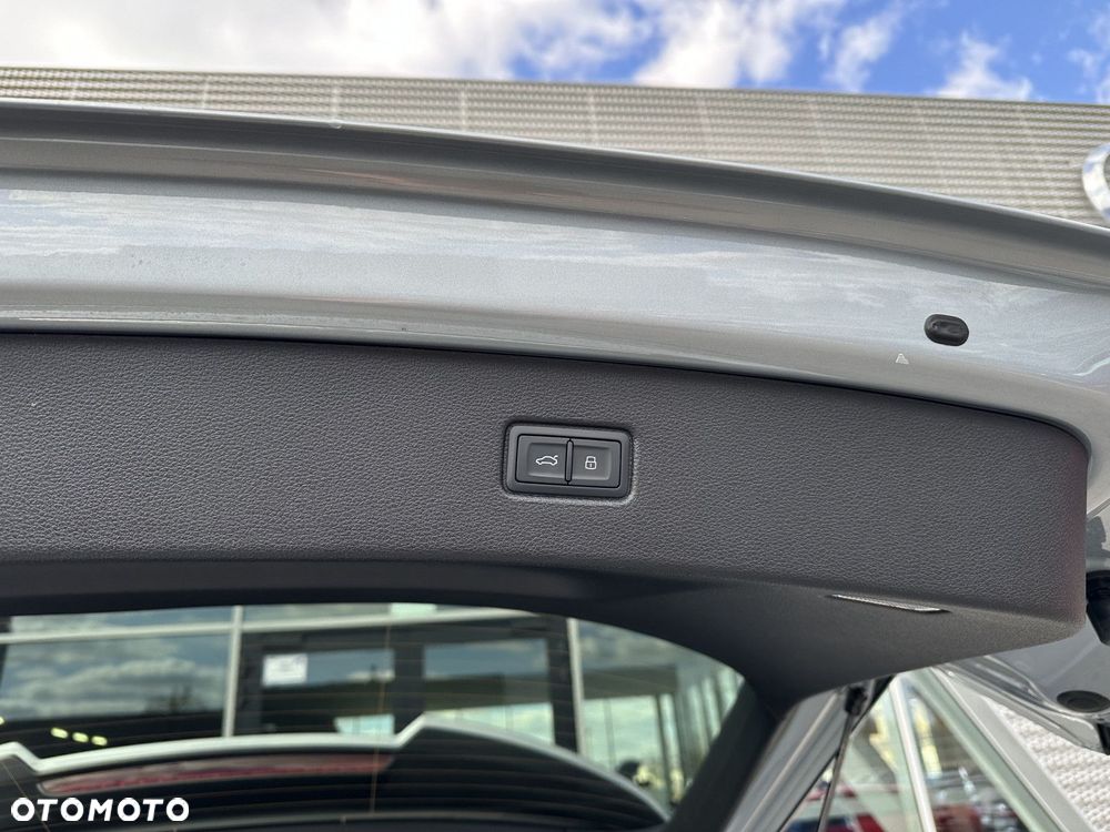 Audi Q7 - 11