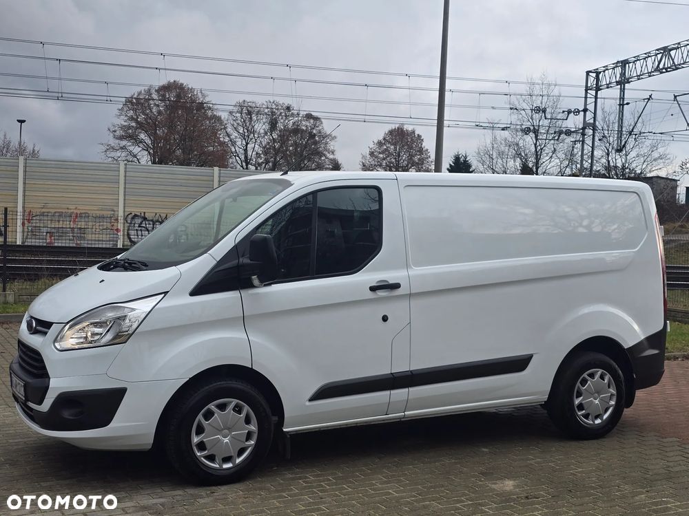Ford TRANSIT CUSTOM - 33