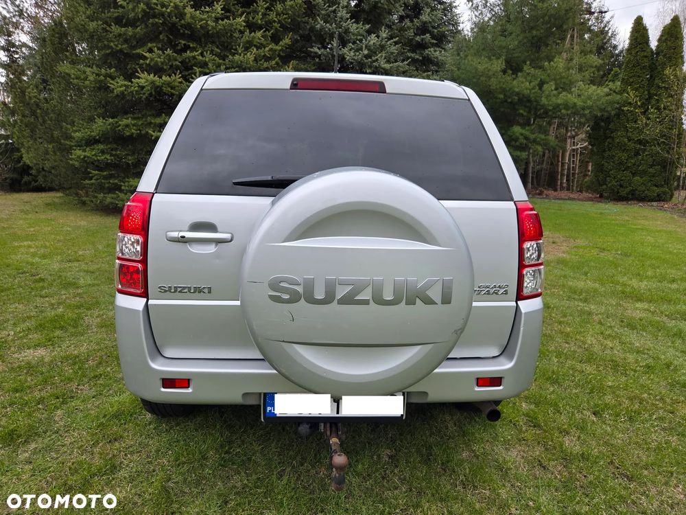 Suzuki Grand Vitara 2.4 Premium EU5 - 6