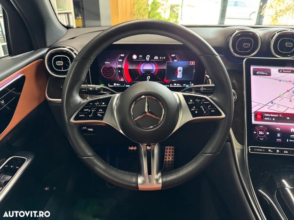Mercedes-Benz GLC 300 e 4Matic 9G-TRONIC Avantgarde Advanced - 35