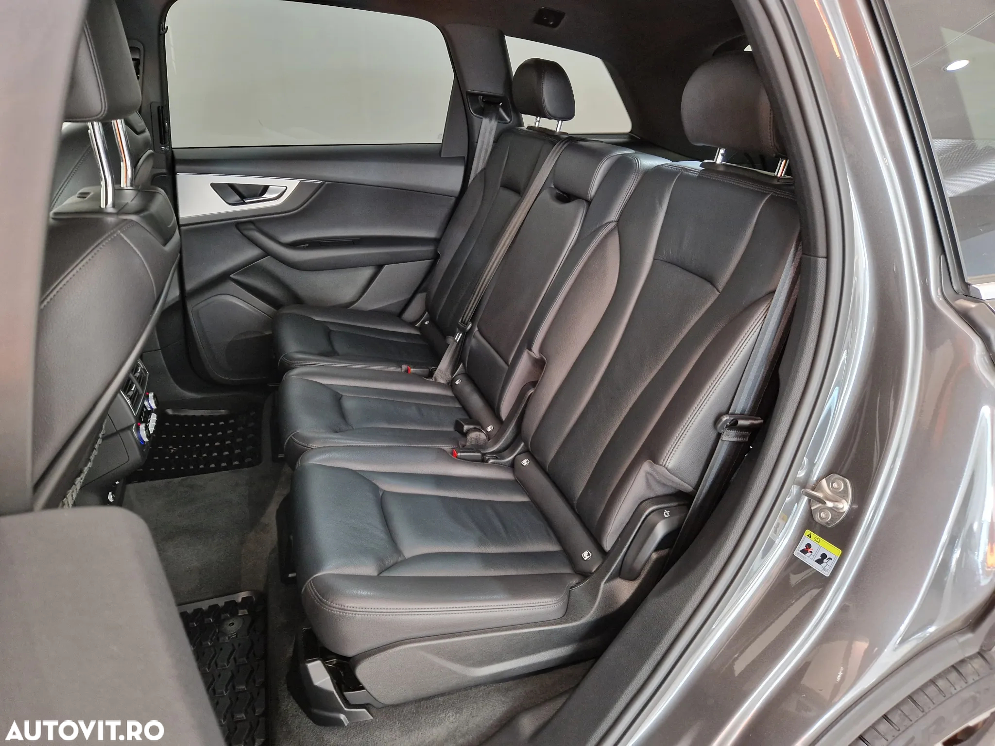 Audi Q7 3.0 50 TDI quattro Tiptronic - 14