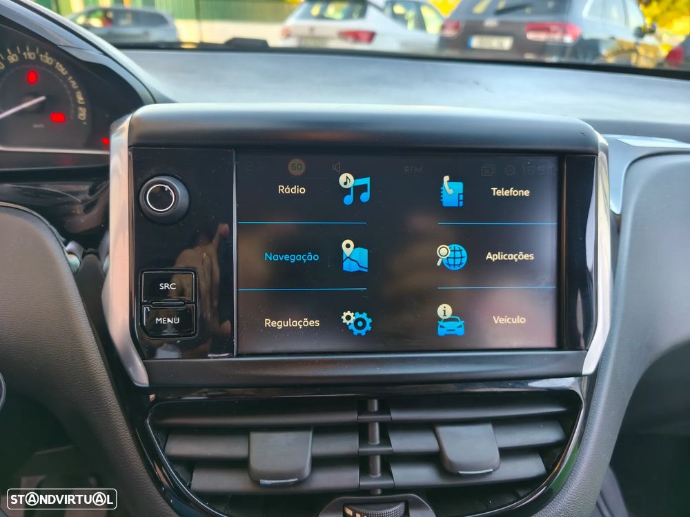 Peugeot 208 1.2 PureTech Signature - 10