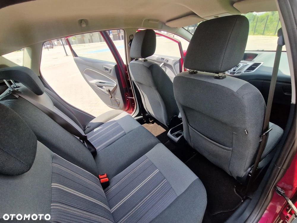 Ford Fiesta 1.25 Trend - 12