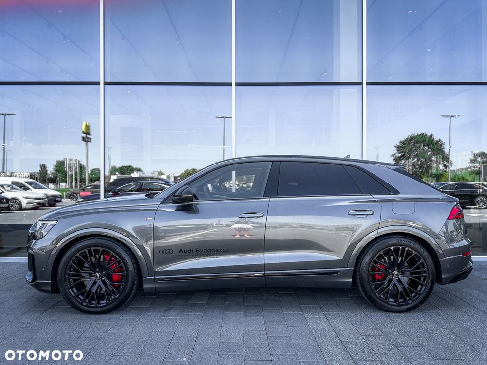 Audi Q8 - 6