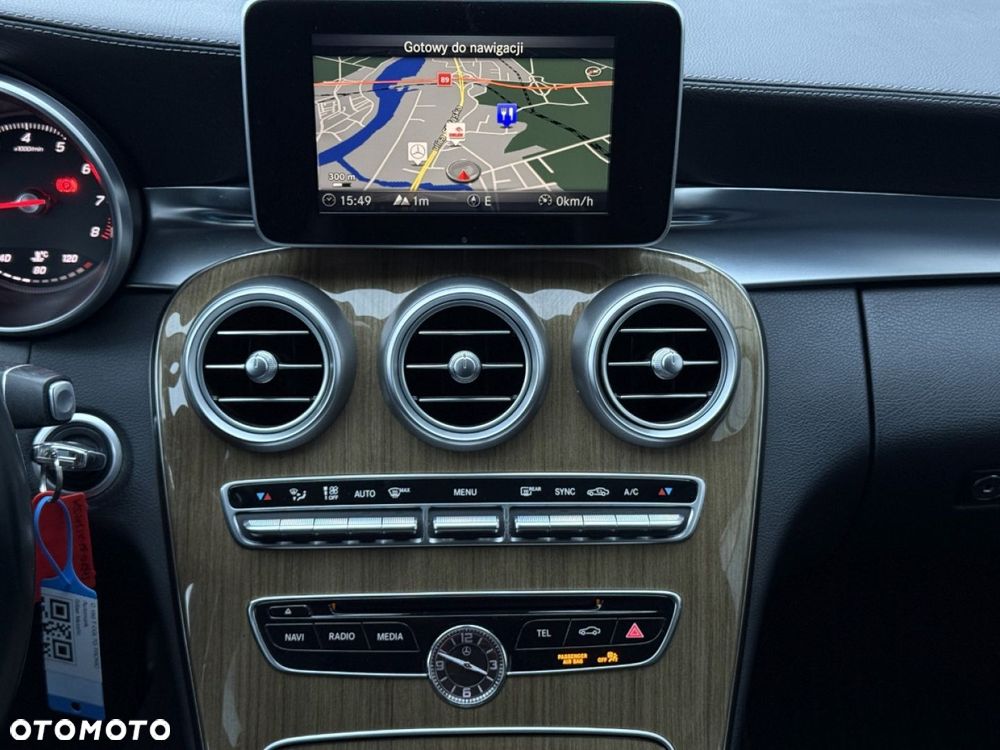 Mercedes-Benz Klasa C 180 7G-TRONIC Exclusive - 26