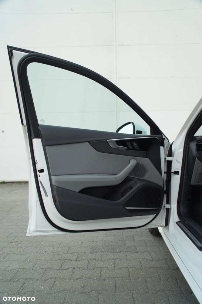 Audi A4 Limousine 2.0 TFSI quattro S tronic sport - 25
