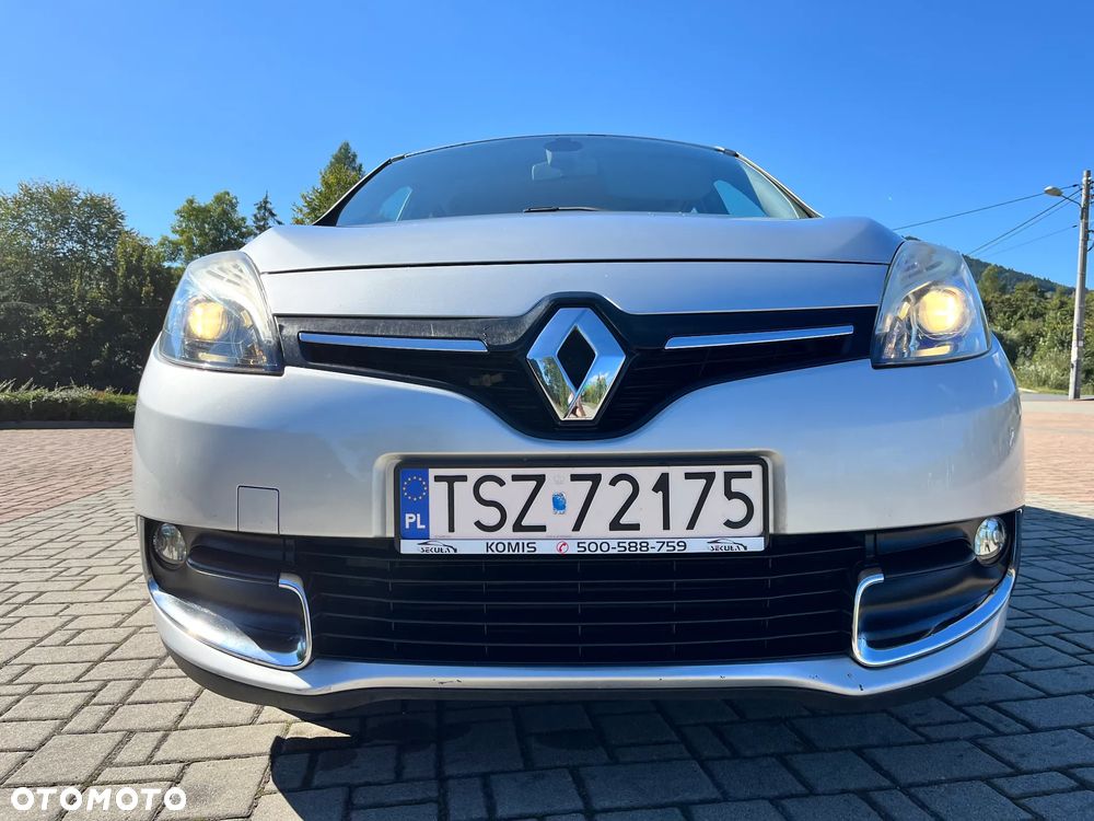 Renault Scenic dCi 110 Paris - 18