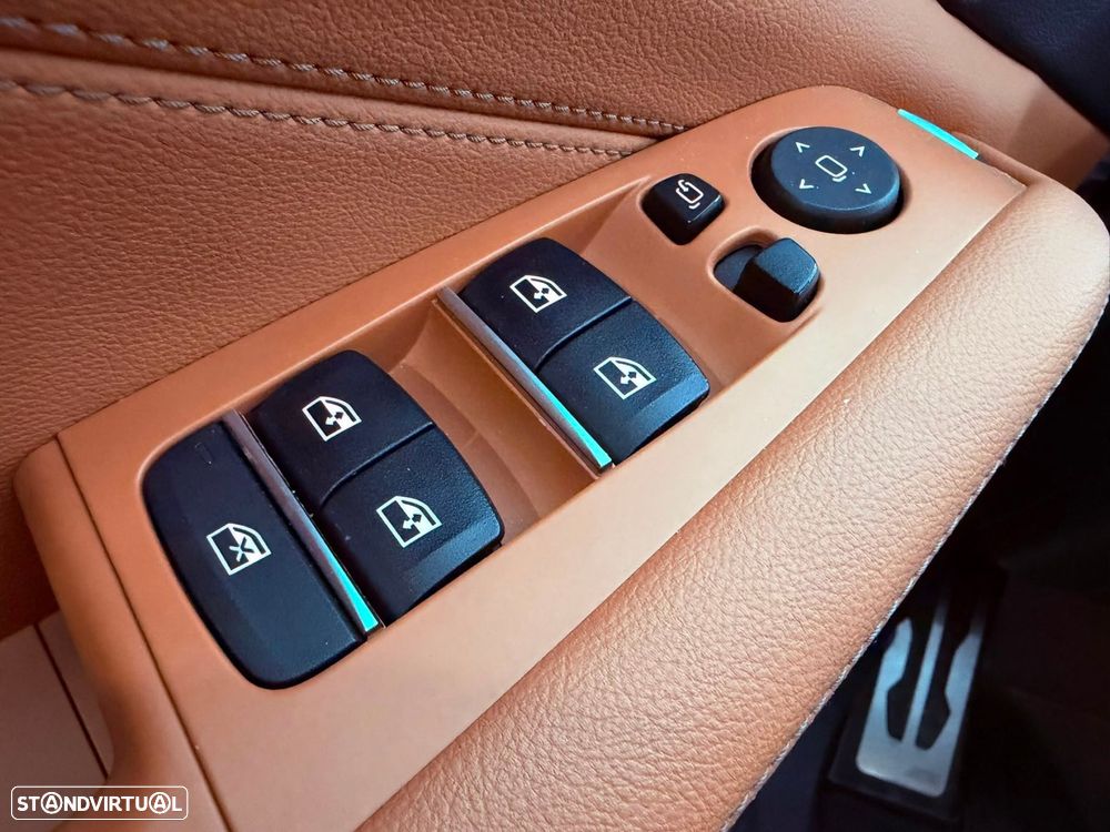 BMW X5 45 e xDrive Pack M - 24