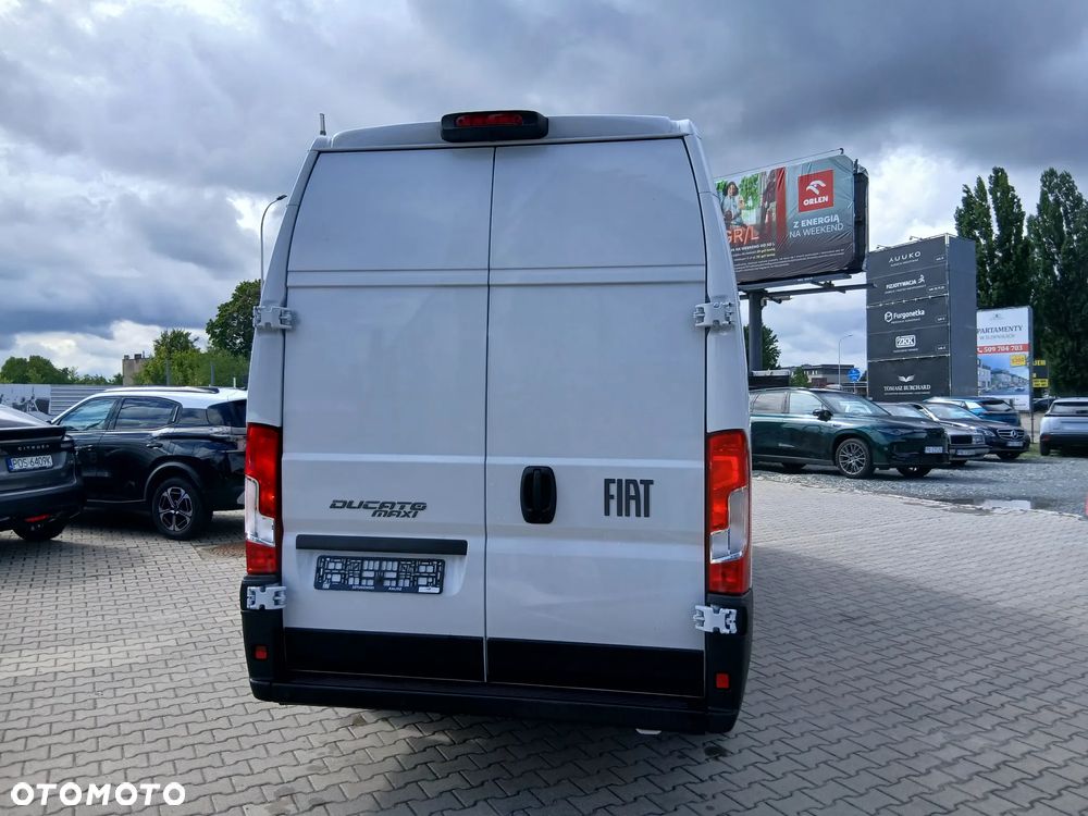 Fiat Ducato L4H3 140km od ręki - 4