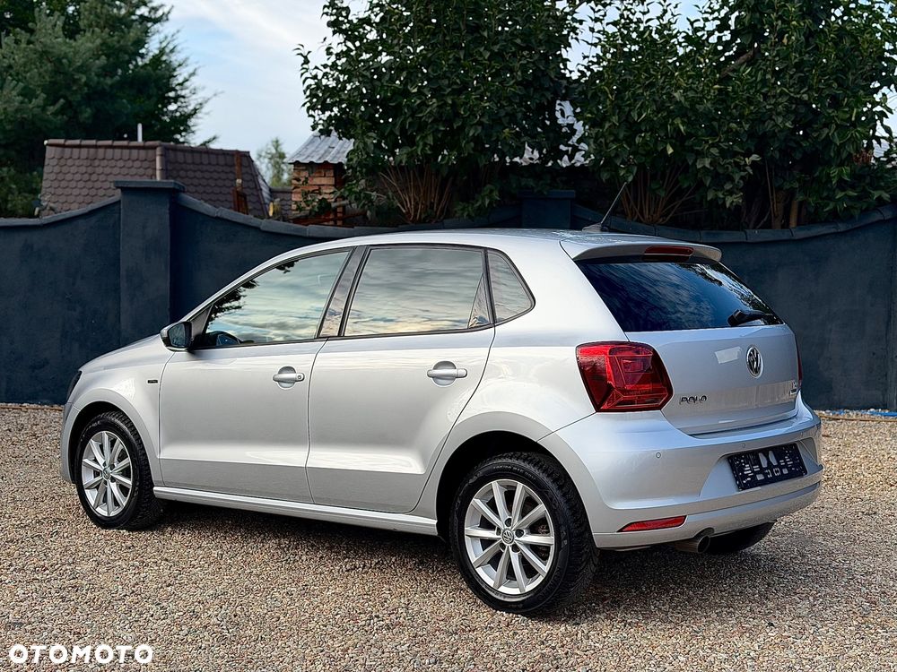 Volkswagen Polo 1.2 TSI Blue Motion Technology Lounge - 6