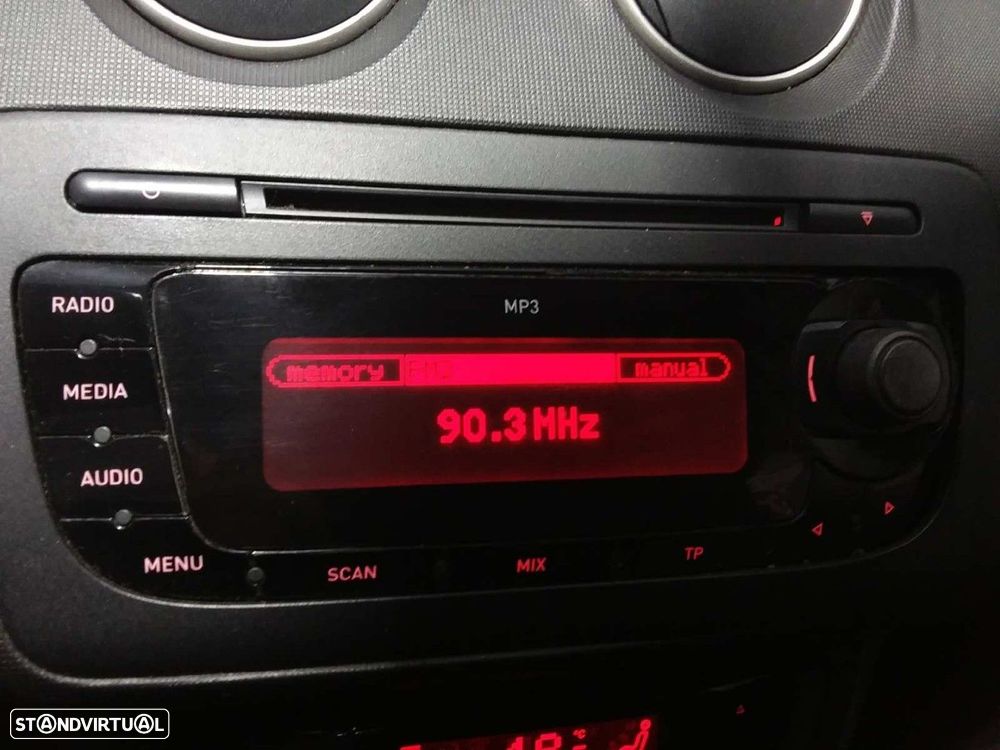SISTEMA AUDIO / RADIO CD SEAT IBIZA (6J5) STYLANCE / STYLE - 6