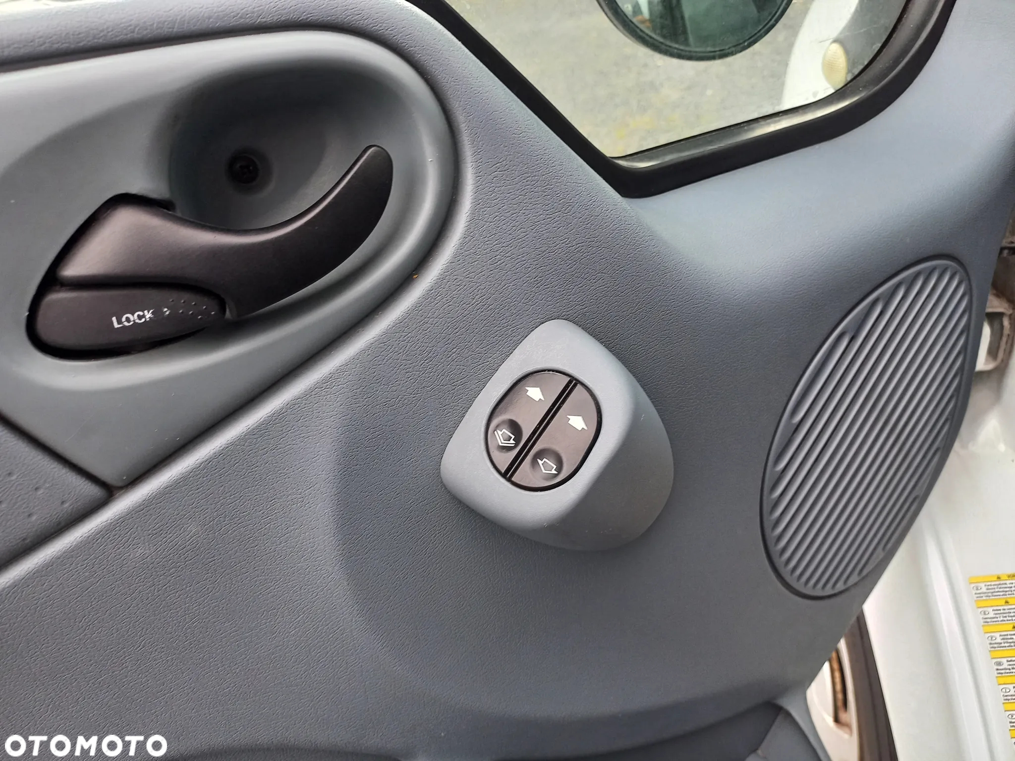 Ford Transit - 23