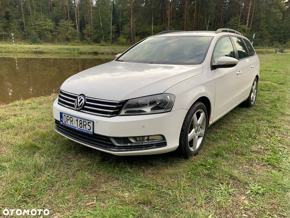 Volkswagen Passat 1.6 TDI DPF BlueMot Comfortline - 8