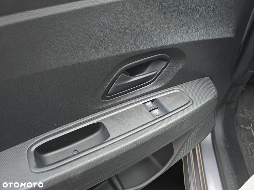 Dacia Sandero 1.0 TCe Essential - 9