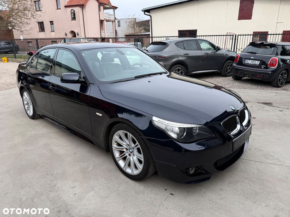 BMW Seria 5 523i - 17