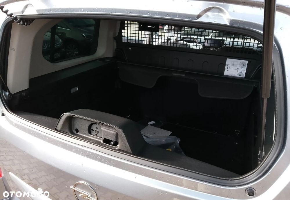 Opel Combo XL 1.5 BlueHDi S&S GS EAT8 - 14