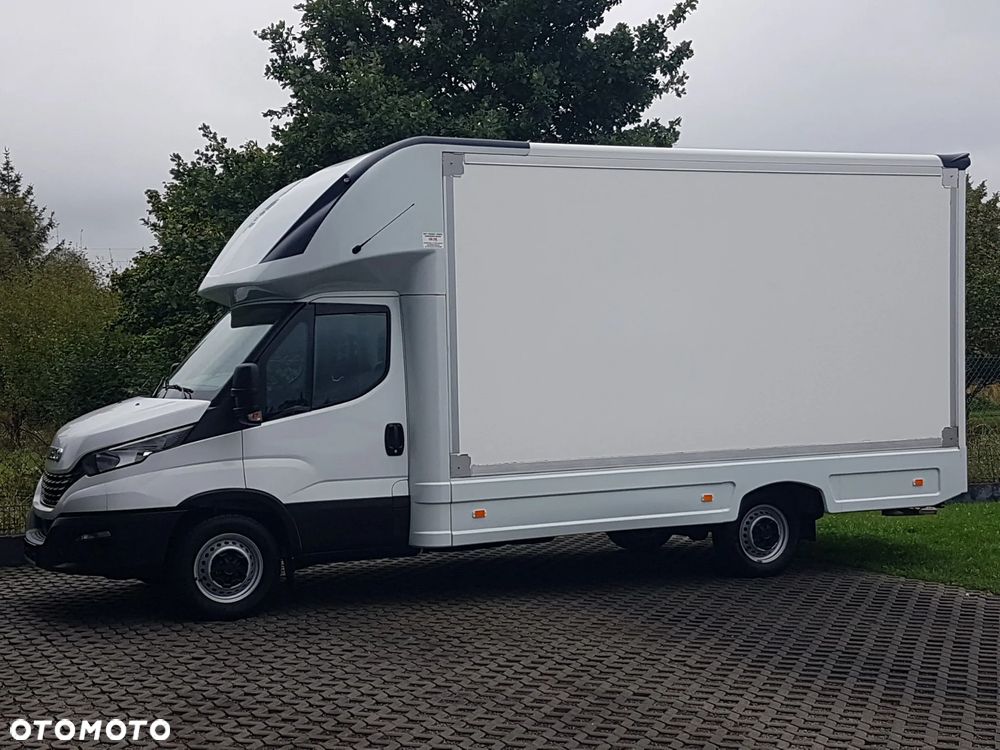 Iveco DAILY KONTENER NISKOPODŁOGOWY 4,43x2,23x2,42 SKLEP FOODTRUCK BAR KLIMA KONIOWÓZ KAMPER - 2