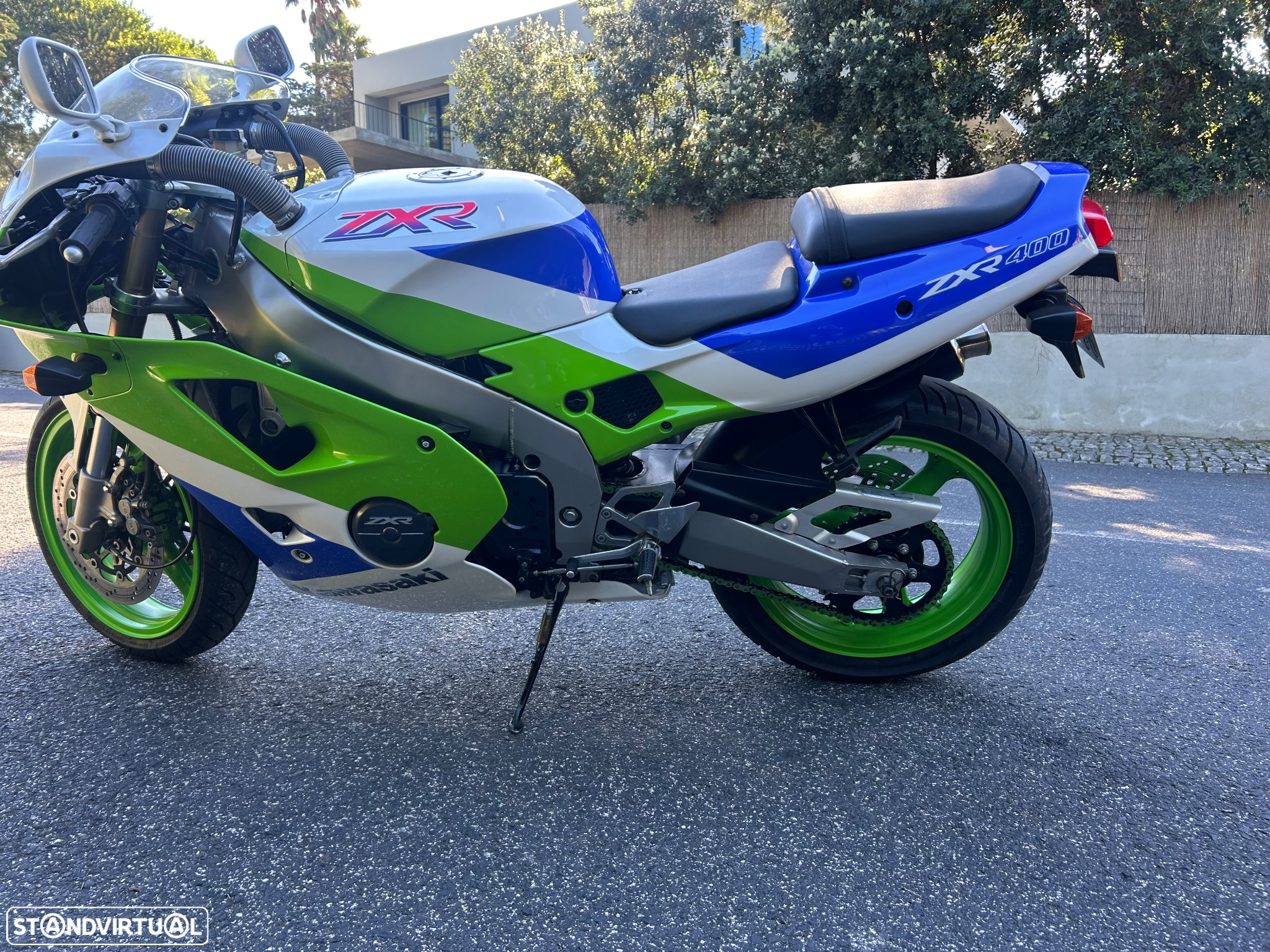 Kawasaki ZXR 400 - 12
