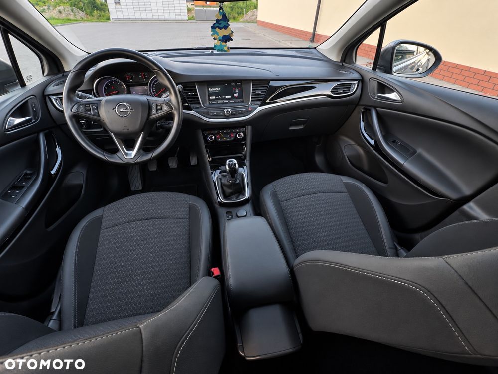 Opel Astra 1.4 T Dynamic - 6