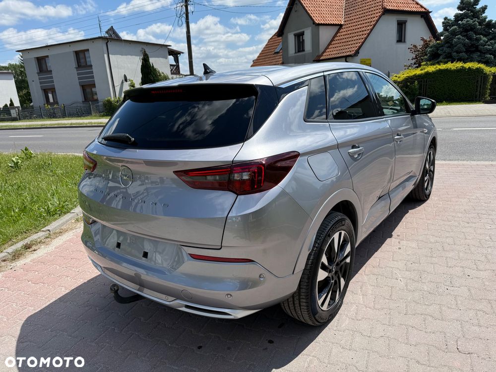 Opel Grandland 1.5 D Automatik Business Elegance - 9