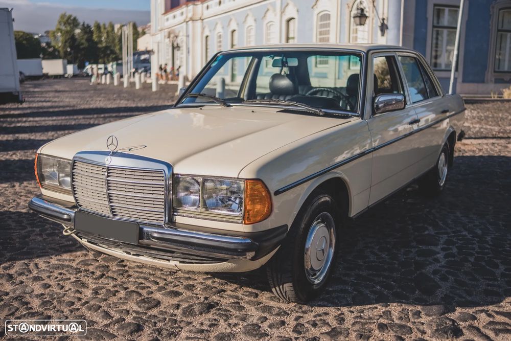 Mercedes-Benz W123 (1976-1986) - 1