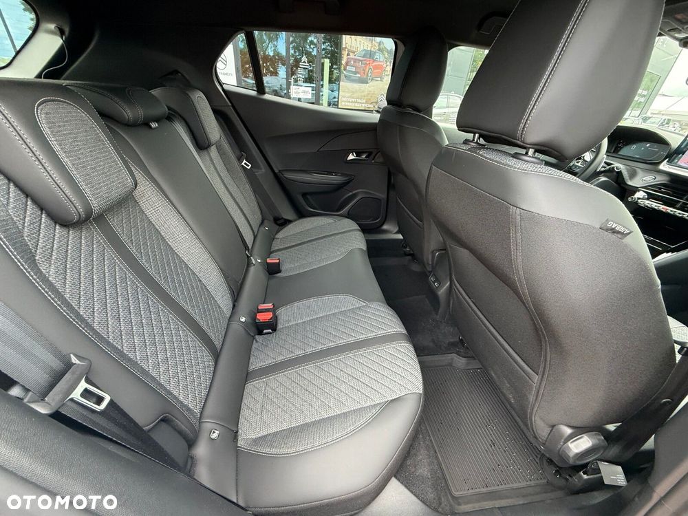 Peugeot 2008 1.2 PureTech Allure Pack S&S EAT8 - 19